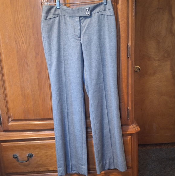 White House Black Market Legacy gray pants. Size 8 R. Like new. - Picture 2 of 6